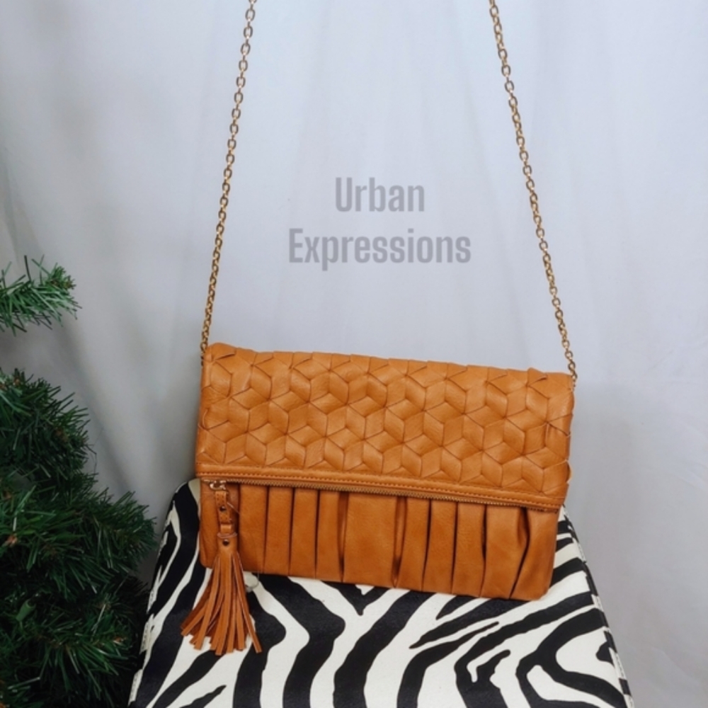 Urban Expressions Courtney Vegan Leather Clutch – Nubuck Brown
